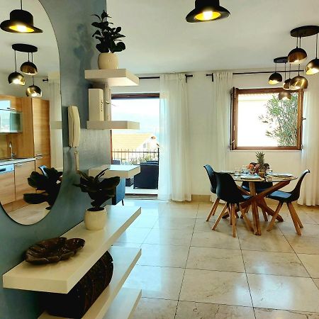 Apartment Livia Slatine Bagian luar foto